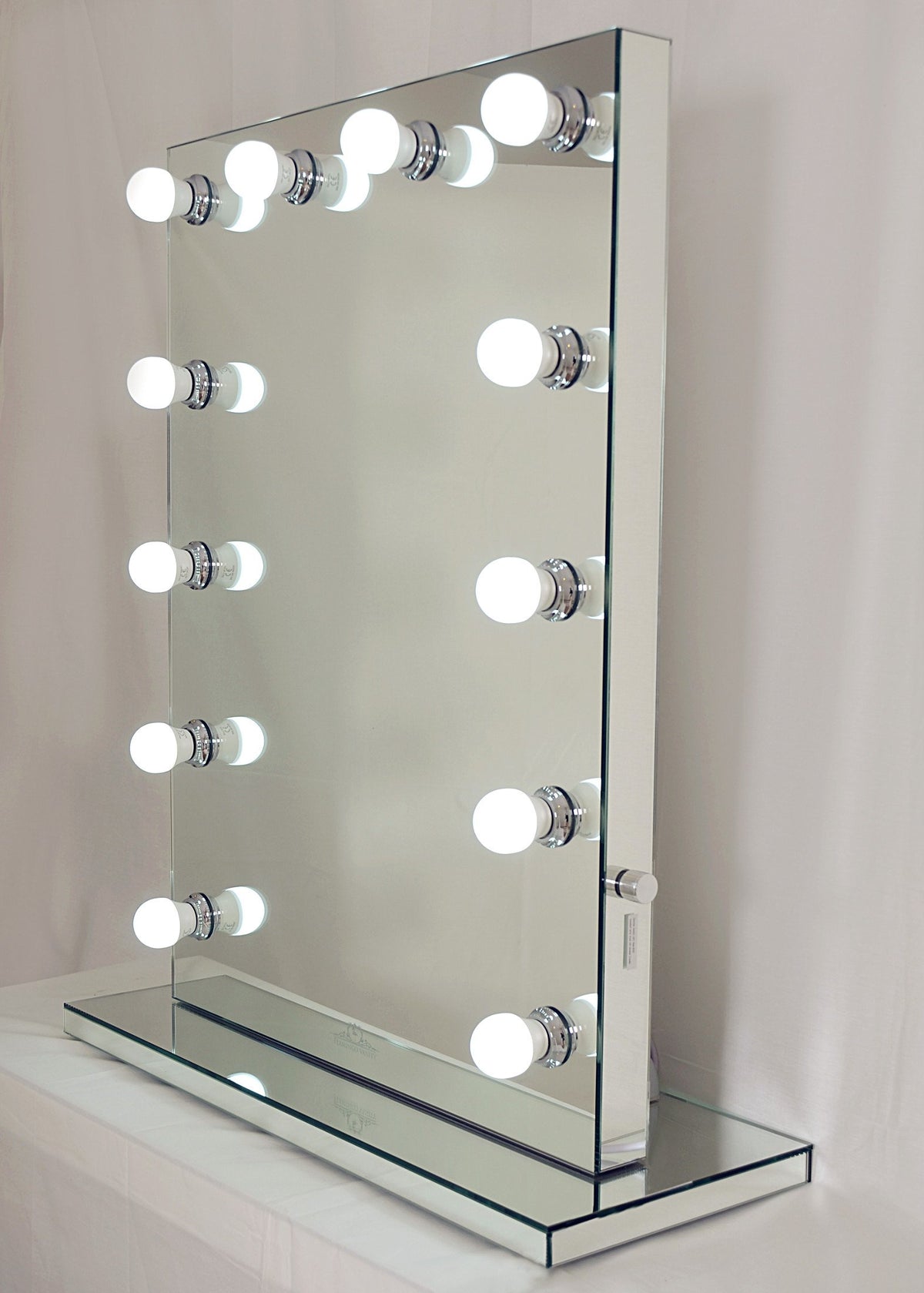 GLOSSY HOLLYWOOD CLEAR GLOW PRO VANITY MIRROR