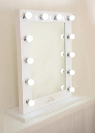 DIVALICIOUS HOLLYWOOD GLOW PRO VANITY MIRROR